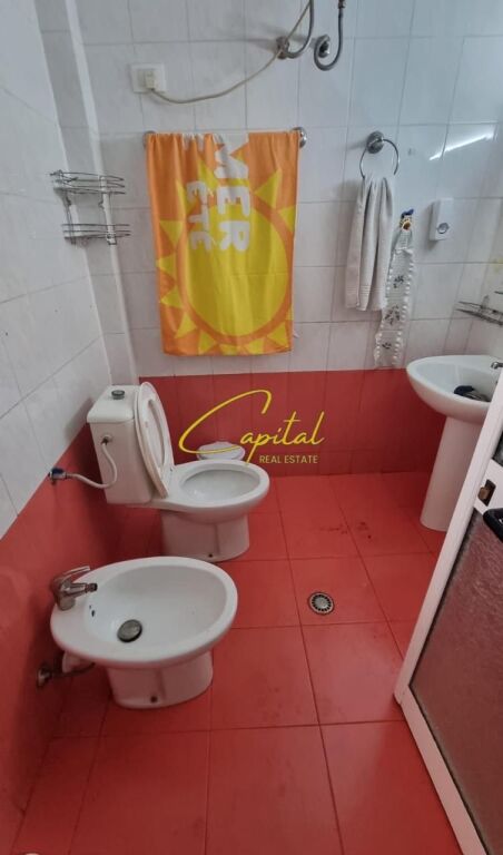 APARTAMENT ME QIRA 2+1 21 DHJETORI 50.000 LEKE