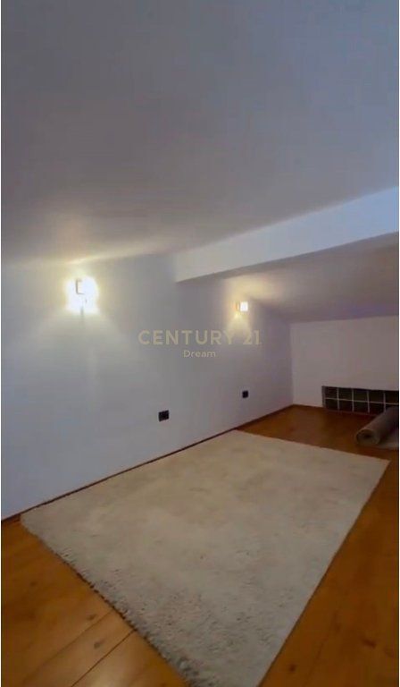 Shitet Duplex 2+1 tek Rezidenca Kodra Diellit 1