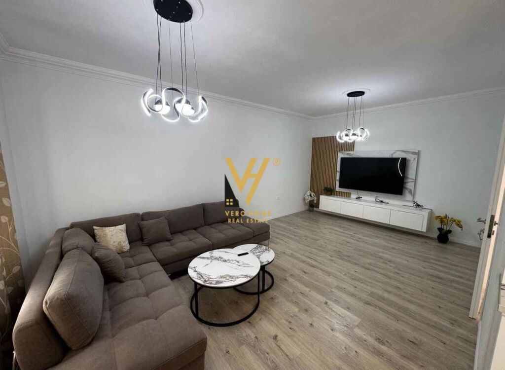 JEPET APARTAMENT 2+1+BLK ME QERA NE SAUK 63.000 LEKE