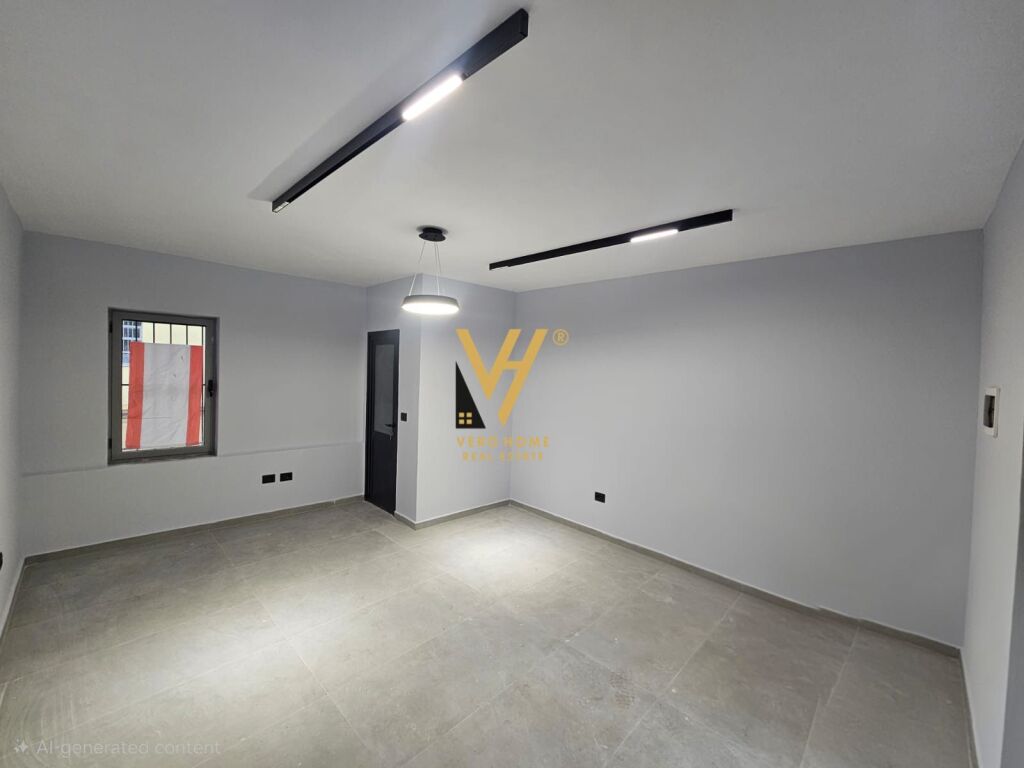 JEPET AMBIENT BIZNESI 24 M2 ME QIRA TE HIM KOLLI 50.000 LEKE