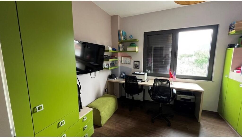 APARTAMENT 3+1+2 PER QIRA NE BLLOK