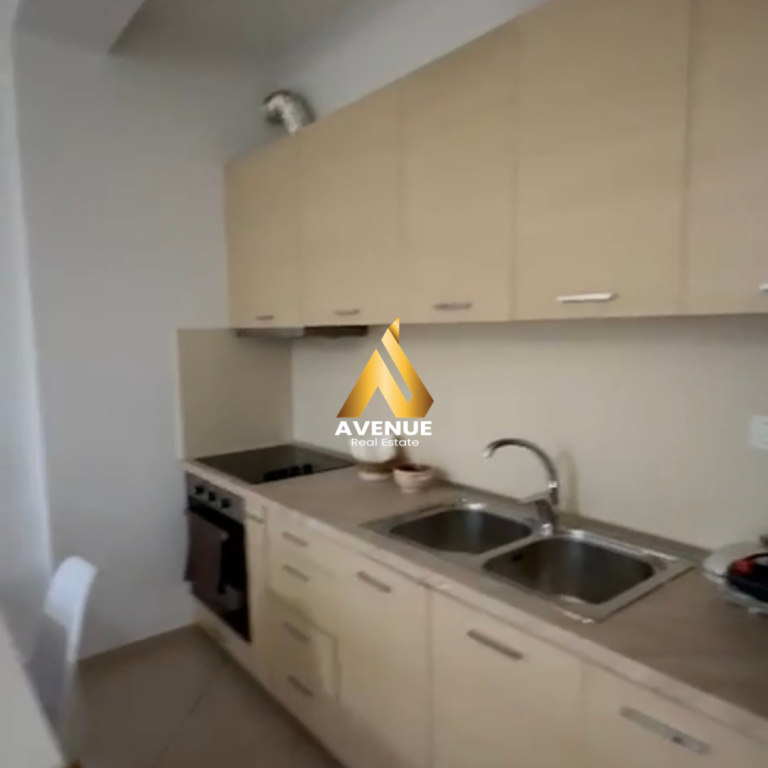 JEPET ME QIRA APARTAMENT 1+1, KOMNA E PARISIT, TIRANË