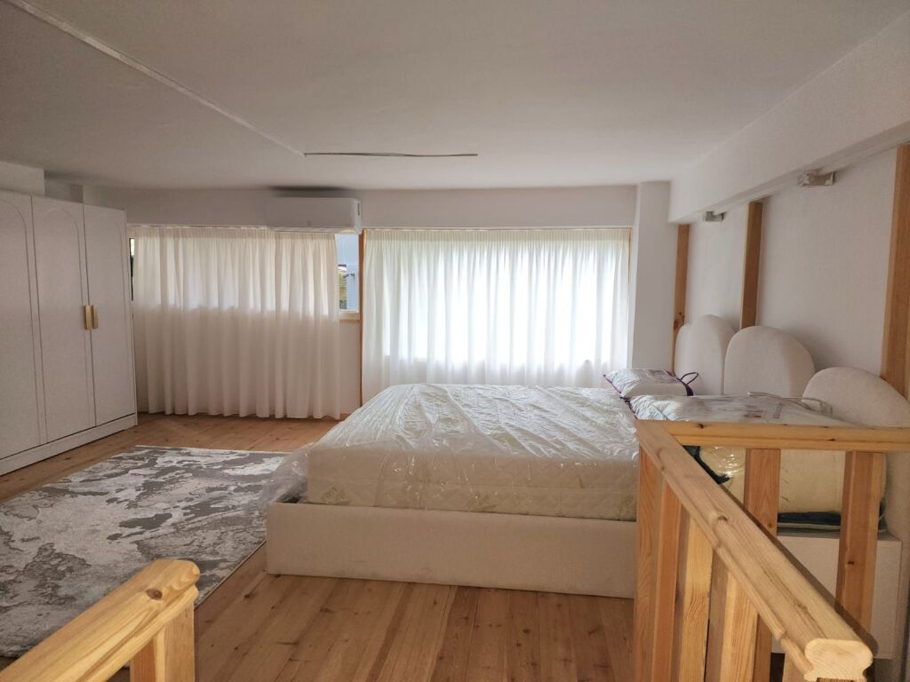 Ofrohet Dubleks 1+1  i sapo mobiluar, kati 0 – pranë Kompleksit Halili   