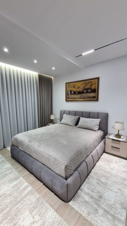 🏙️ For rent 2+1 – Golden Tower Residence, Mine Peza  🏢 7th floor with elevator ✨ New apartment, never lived in before 💶 1,400 € / month  Premium residence, modern furnishing and contemporary conditions.