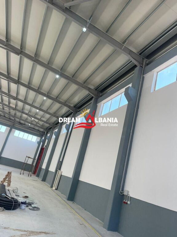 Warehouses for sale on the Tirana-Durres highway (ID 4181065)