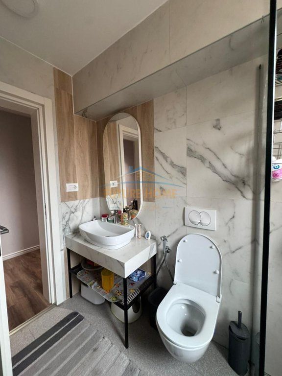 Apartment 3+1+2 for sale, 21 Dhjetori