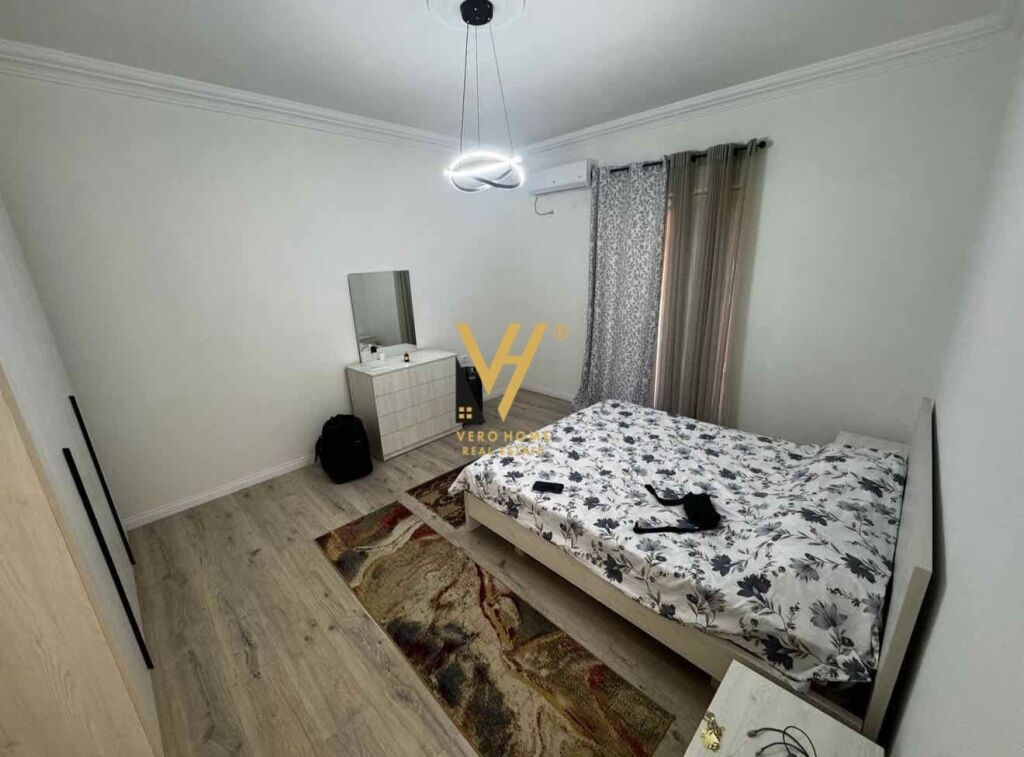 JEPET APARTAMENT 2+1+BLK ME QERA NE SAUK 63.000 LEKE