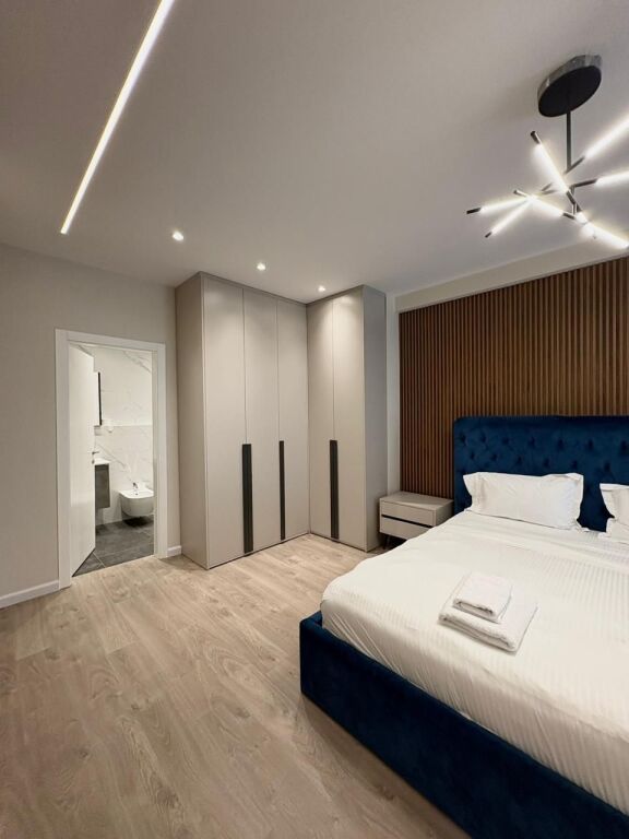 2+1 apartment for rent at the Olympic Complex near the Paris Commune.