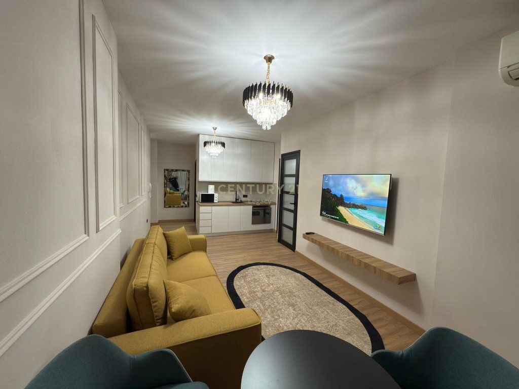 Jepet me Qira Apartament 2+1 në Rrugën e Kavajës-Tirane