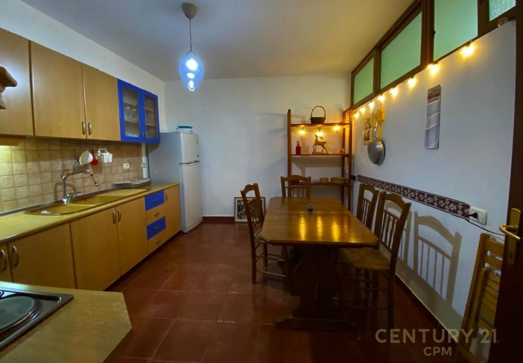 Apartament 1+1 per qira, Komuna e Parisit