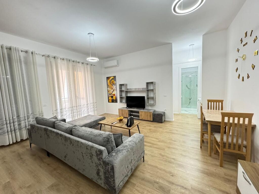 🏡 Apartament 1+1 me Qira – Kompleksi Delijorgji