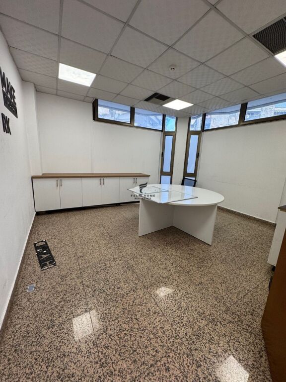 OFFICE FOR RENT 340 M2 BLLOK 5100 EURO
