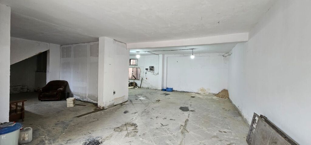 🏡 SHITET AMBJENT BIZNESI SHKOLLA QEMAL MICI DURRES
