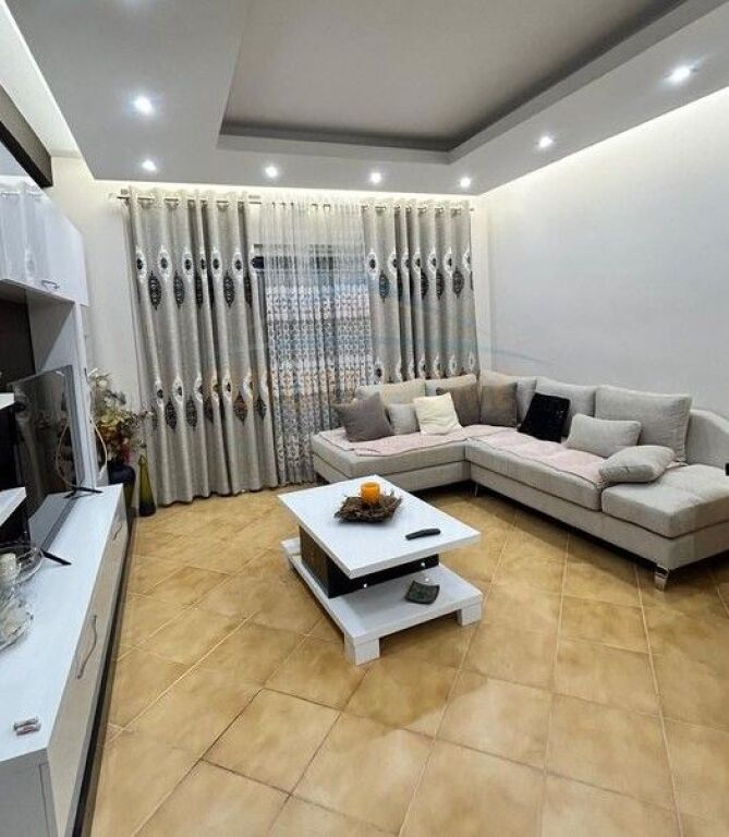 Qera,Apartament 2+1, Fresk, Tirane