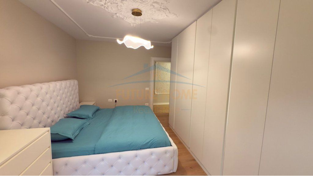 FOR SALE APARTMENT 2+1+2+2 PARKING SPACES, BOGDANET STREET Empire64097