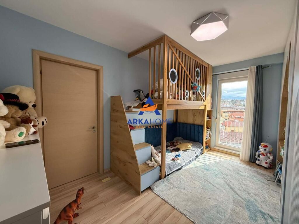 VENDESI APPARTAMENTO 2+1+BALCONI "COMPLESSO ANA CITTÀ STUDENTI" 212.000 EURO