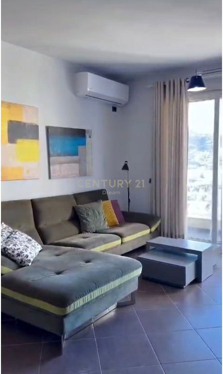 SHITET DUPLEX TEK KODRA E DIELLIT