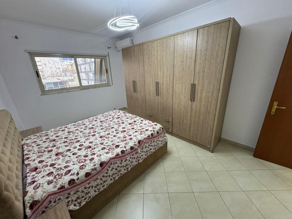 For rent Apartment 2+1+2  Address: Don Boskoo Near Credins bank  Furnished  3rd floor  Price 800€ with parking