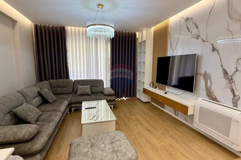 APARTAMENT 2+1+2 PËR QIRA, LIQENI I THATË