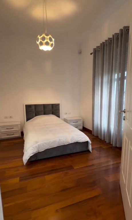 VILLA FOR RENT 3 FLOORS TEG 4,500 EURO