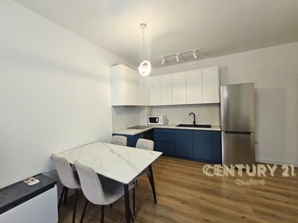 JEPET ME QIRA APARTAMENT 3+1 TE ISH FUSHA AVIACIONIT