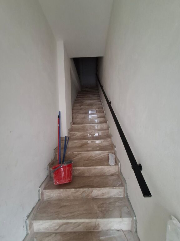 Business premises for rent near the Museum in Durres