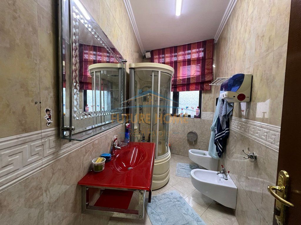 Qera, Apartament 2+1+2 , Zogu i Zi, Tiranë
