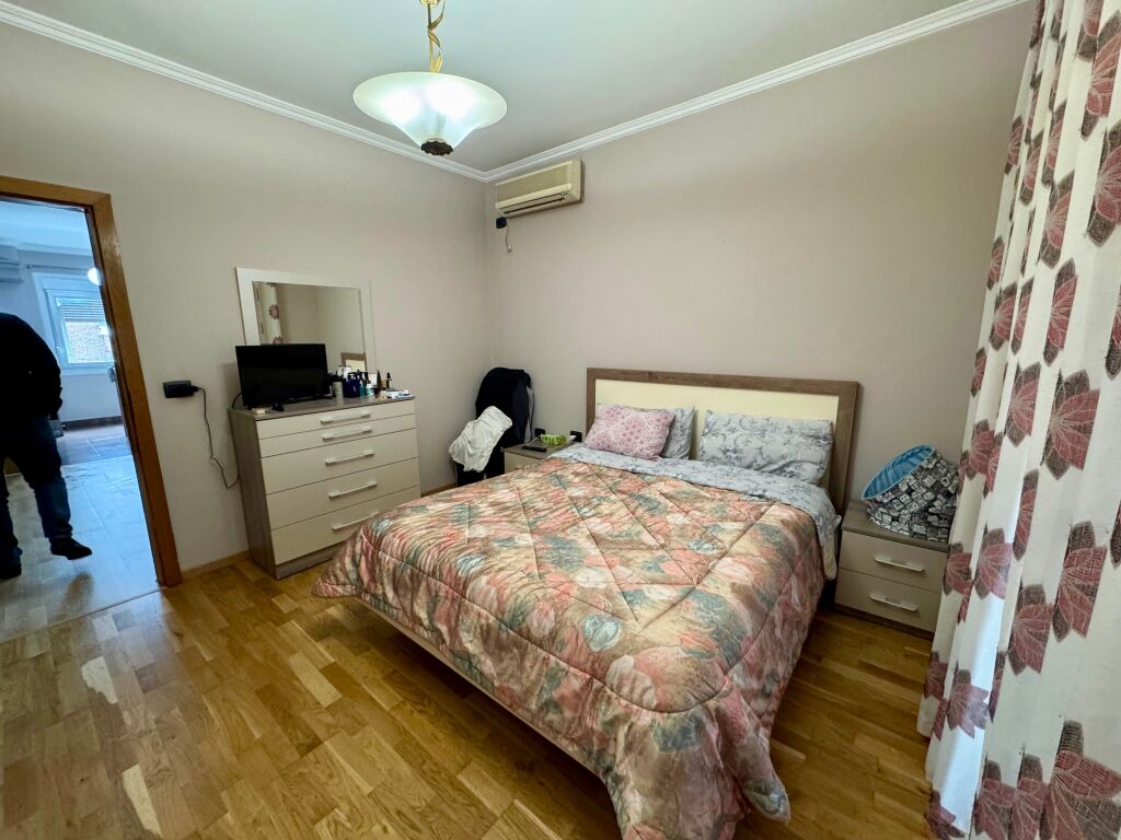 📣 QERA Apartament 1+1 📍 Pazari i Ri 🛣️ Rruga "Hoxha Tahsim" ✨