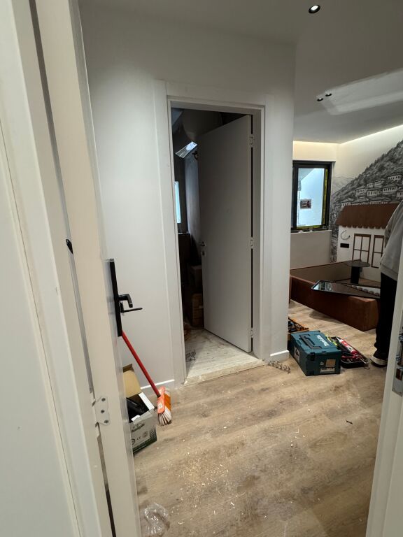 5 AIRBNB IN AFFITTO BLOCCO