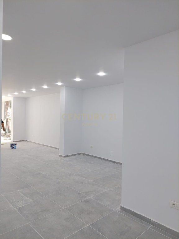 JEPET ME QIRA AMBIENT KOMERCIAL