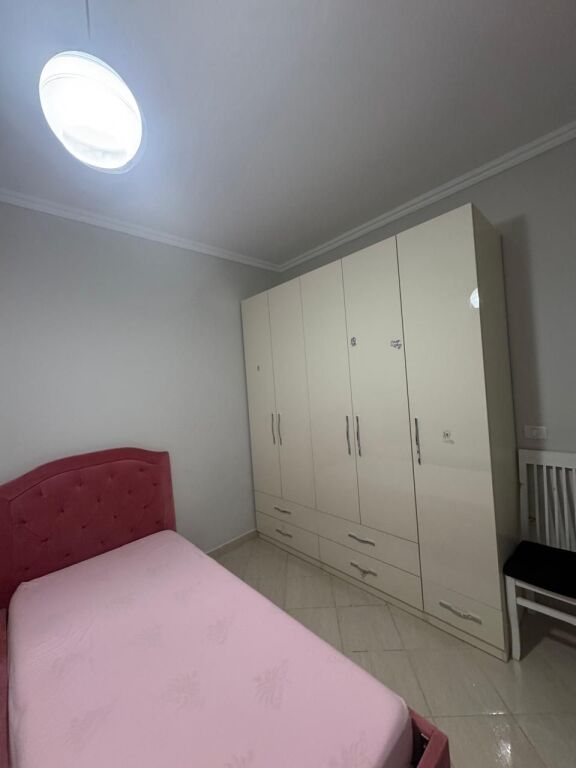Appartamento in affitto 2+1 - 📍Kodra e diellit, vicino al supermercato Aldi