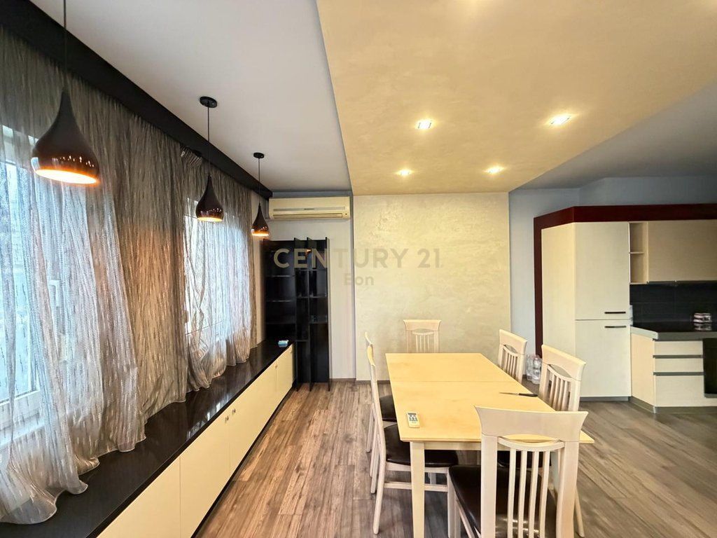 JEPET ME QERA APARTAMENT 2+1+2 TEK STADIUMI AIR ALBANIA
