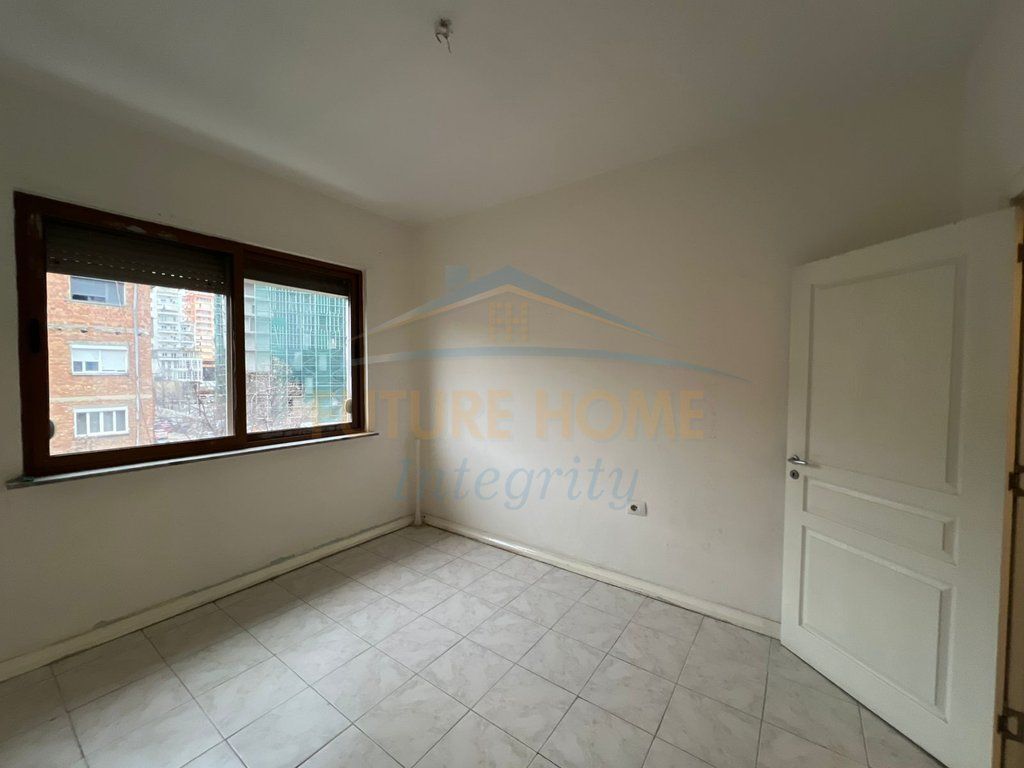 In vendita, Appartamento 2+1, Ex Esposizione, Tirana.