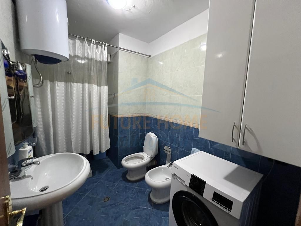 Qera, Apartament 2+1, Rruga e Kavajës, Tiranë.