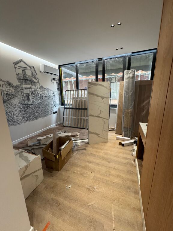 5 AIRBNB IN AFFITTO BLOCCO