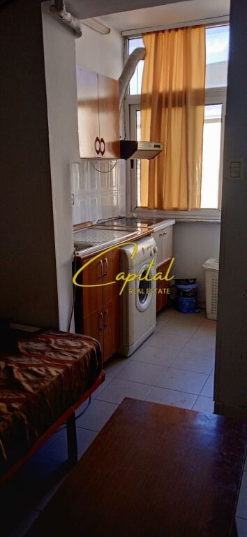 MONOLOCALE IN AFFITTO 45 M2 VIALONE ZOGU I 35.000 LEKE