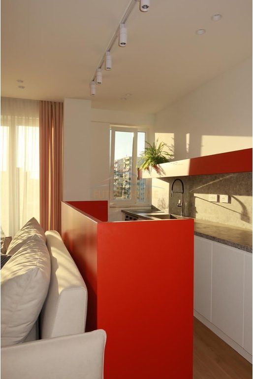 Affitto, Appartamento 1+1, Myslym Shyr, Tirana.