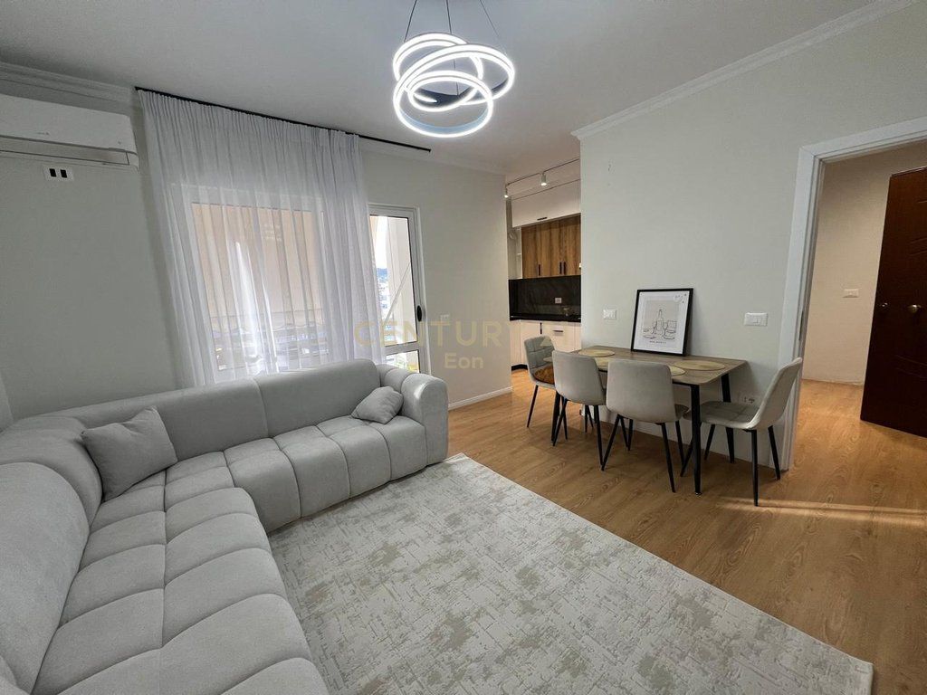 SUPER APARTMENT 1+1 FOR SALE IN THE CENTER OF DURRES !!