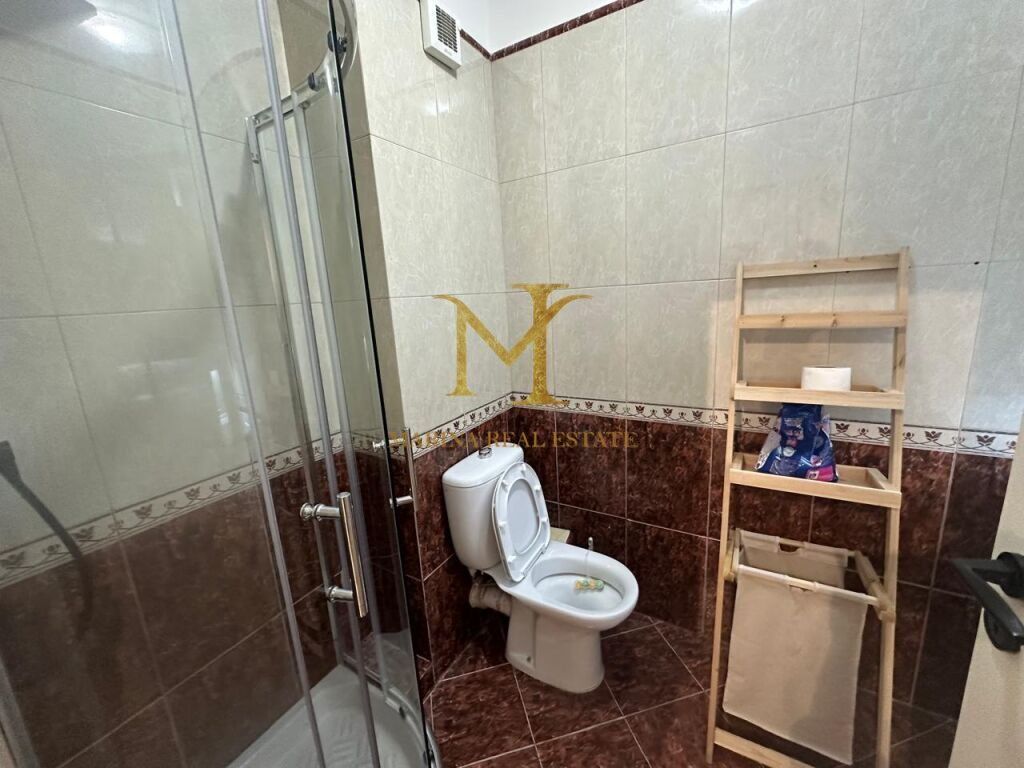 APARTAMENT 2+1 ME QERA , PLAZH HEKURUDHA !