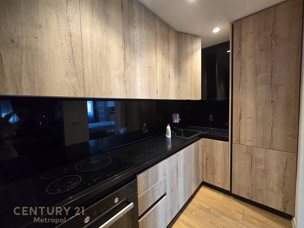 Affittiamo Appartamento Moderno 1+1 in Via Kosovarëve!