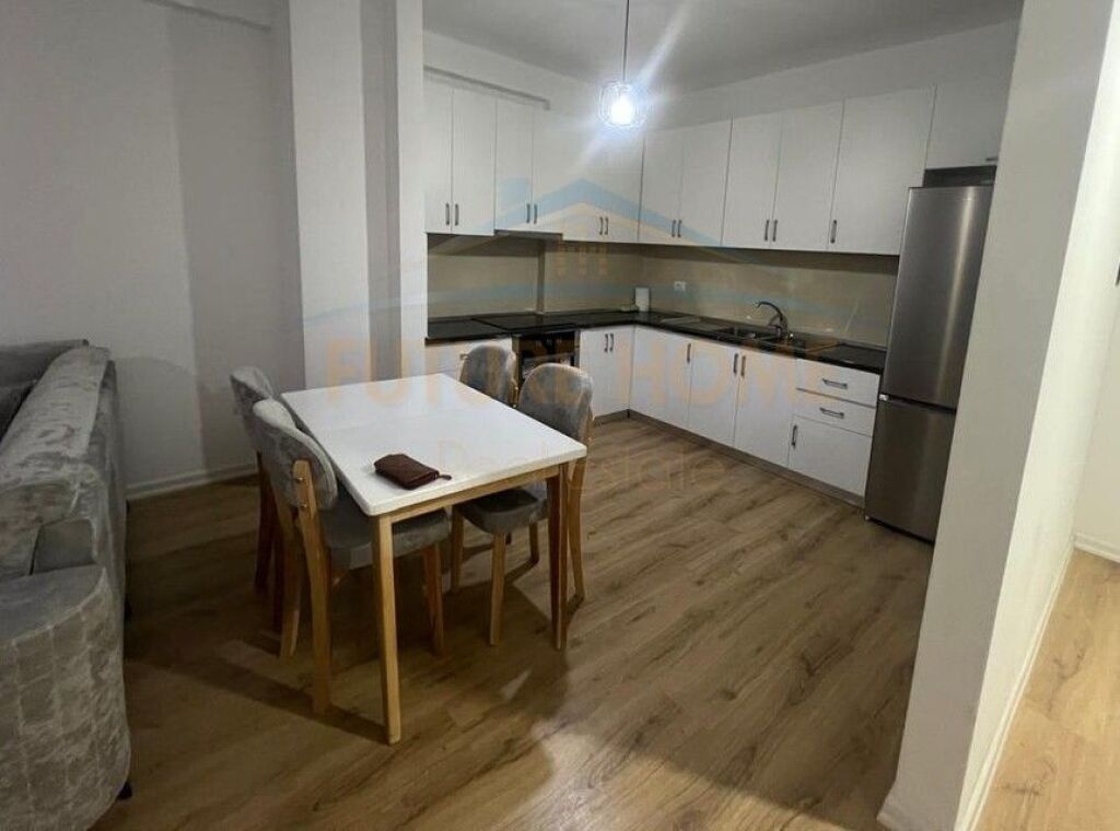 Affitto, Appartamento 2+1, Nuovo Anello, Tirana..