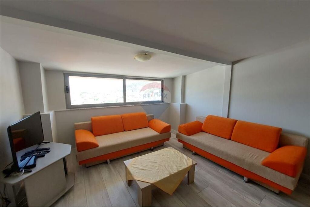 🌊 Apartment 1+1 for sale – Lungomare, Vlora