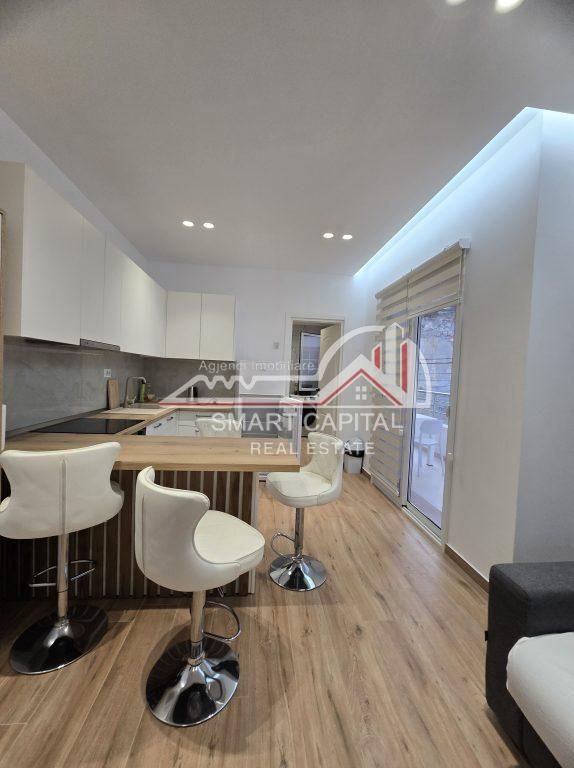 FOR SALE THE 2ND FLOOR OF A PRIVATE BUILDING IN VLORE!