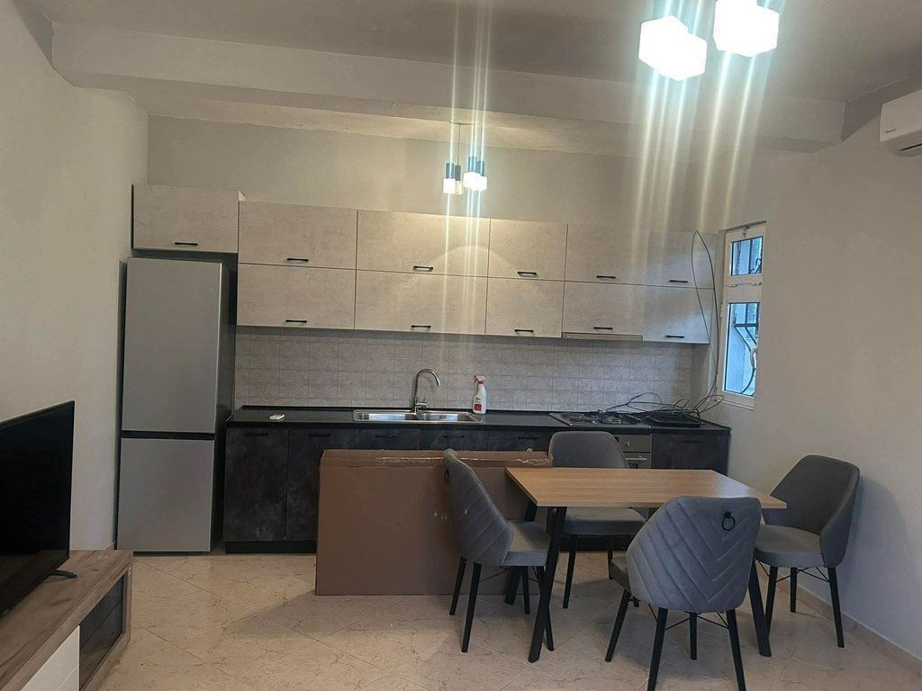 APPARTAMENTO 2+1+PARCHEGGIO