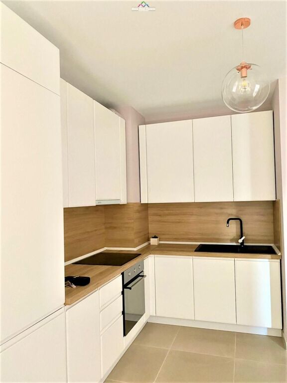 Appartamento 1+1 in Affitto al Complesso Zirkon (ID B210540) Tirana.