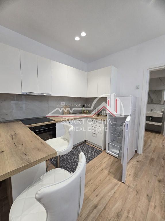 FOR SALE THE 2ND FLOOR OF A PRIVATE BUILDING IN VLORE!