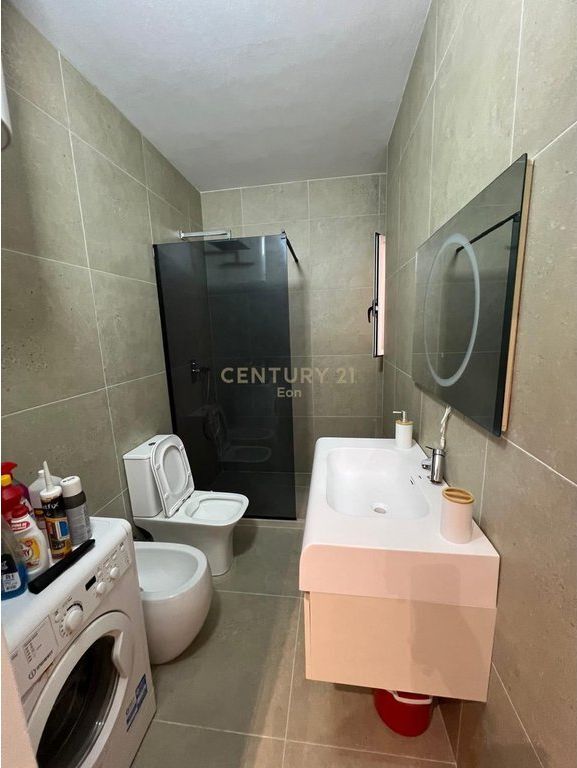SUPER APARTMENT 1+1 FOR SALE IN THE CENTER OF DURRES !!