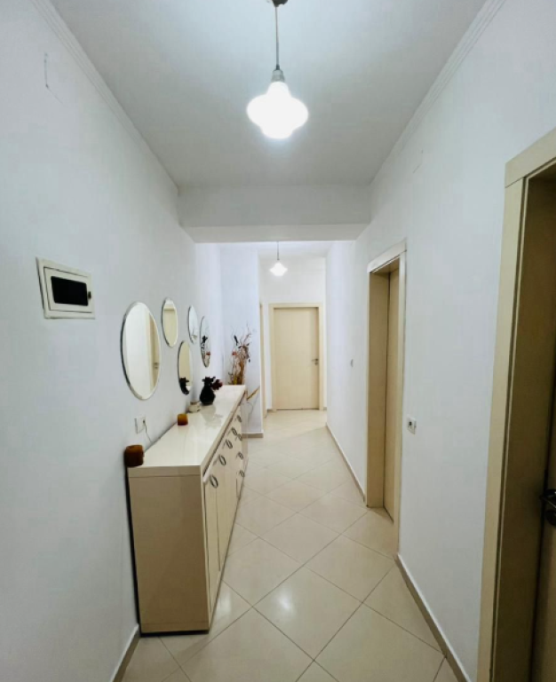 🏡 JEPET APARTAMENT ME QIRA – Don Bosko
