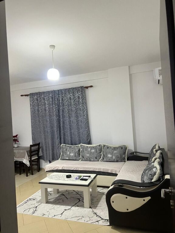 Apartament 1+1 me qera tek Bulevardi Migjeni ne Yzberisht