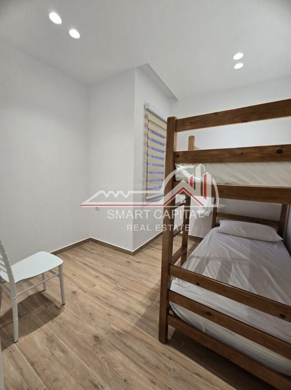 FOR SALE THE 2ND FLOOR OF A PRIVATE BUILDING IN VLORE!